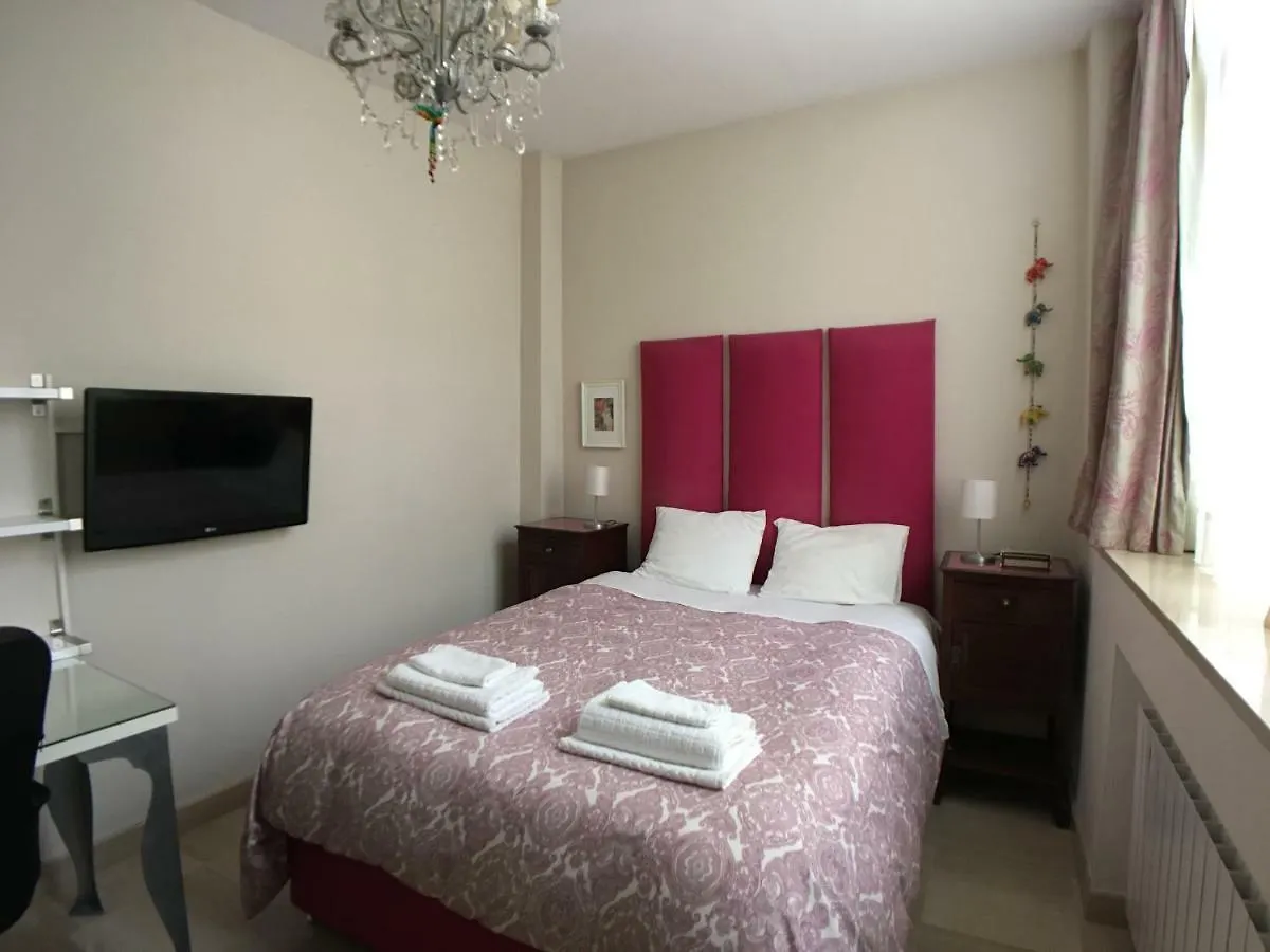 Guest House Europa 12 Seville Spain